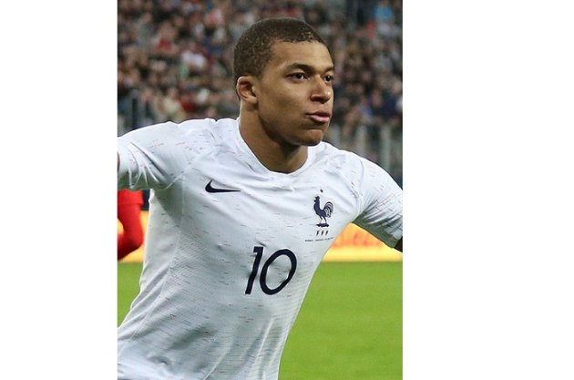 Who is Mbappe girlfriend Now and his Previous Dating History